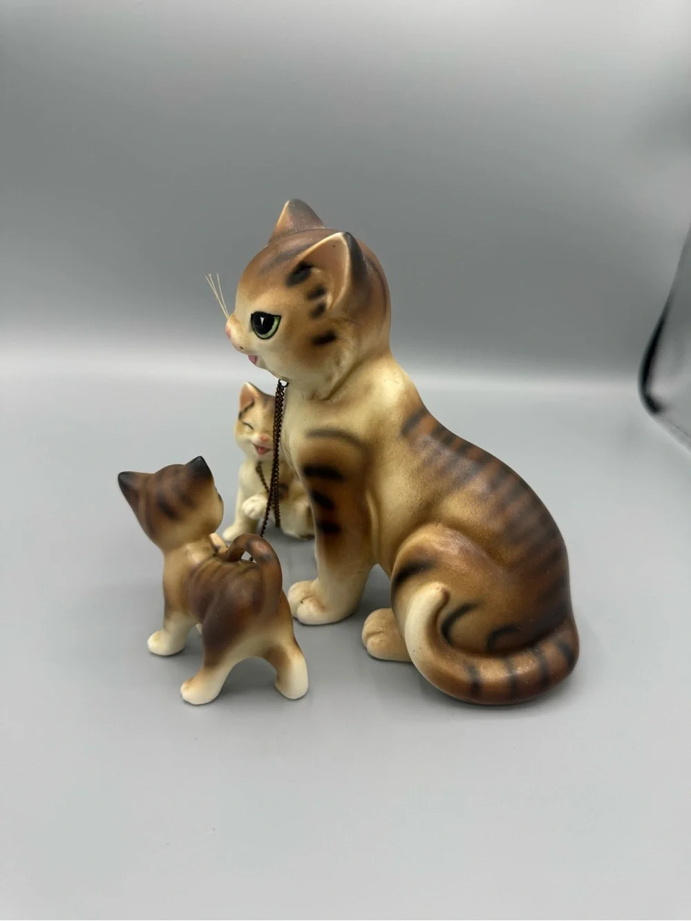 N/A adorable vintage